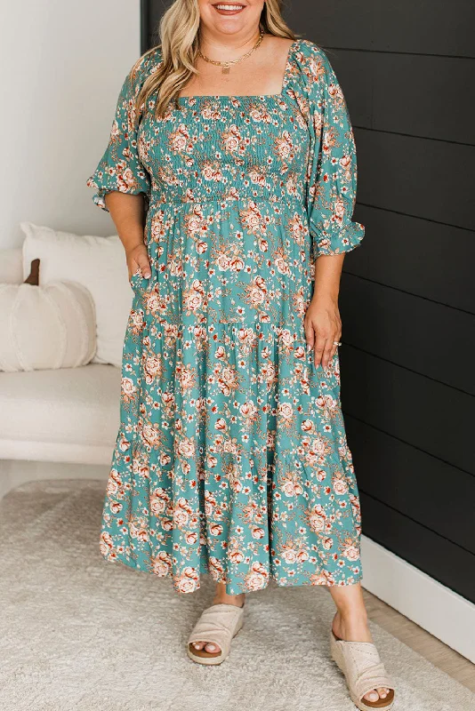 summer floral maxi dress-Green Plus Size Floral Print Square Neck Smocked Maxi Dress