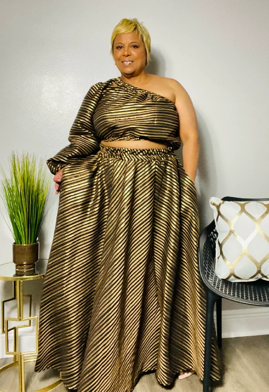 maxi dress with sleeves-Plus Size Cut Out One Shoulder Maxi Dress