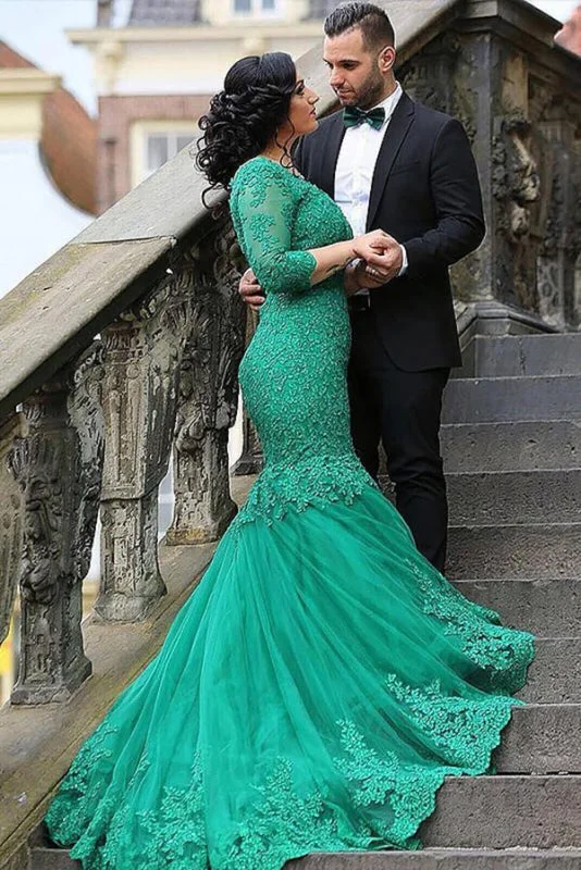 evening dress with scalloped hem-Attractive Amazing Modest Green Mermaid V-neck Tulle Applique 3/4 Sleeves Long Plus Size Prom Dresses