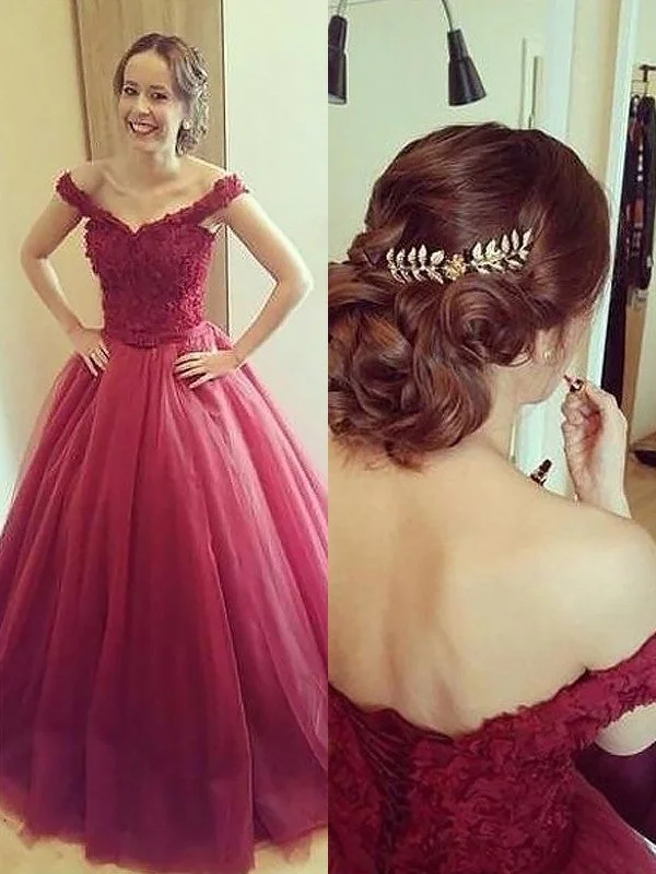 cap sleeve evening dress-Ball Gown Off-the-Shoulder Applique Sleeveless Floor-Length Tulle Dresses