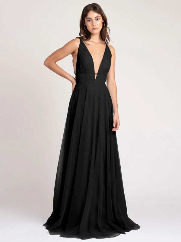 glittering evening gown-Black Evening Dress A-Line Sleeveless V-Neck Floor-Length Zipper Pleated Tulle Social Party Dresses