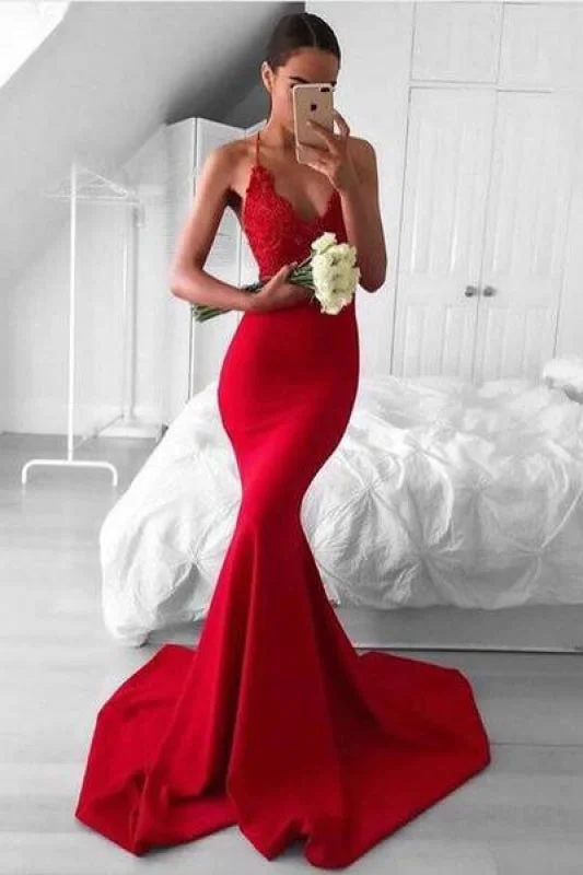 elegant evening gown-Bridelily Sexy Red V-Neck Lace Mermaid Lace Long Prom Dress