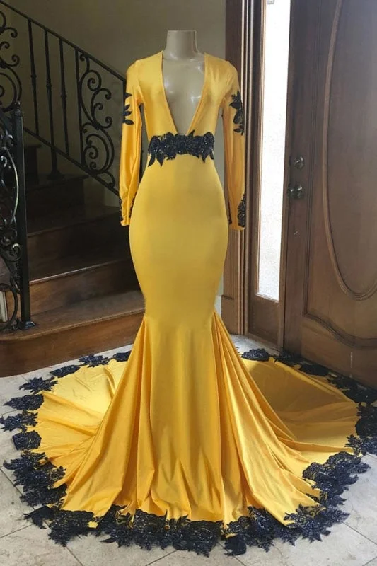 modern evening dress-Elegant Appliques Long Sleeve V-neck Mermaid Prom Dress