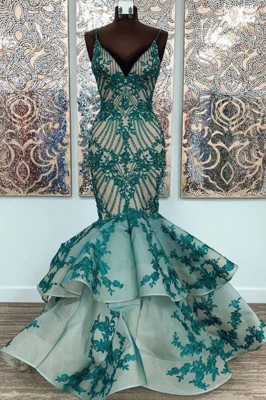 deep V-neck evening dress-Green Lace Spaghetti Straps Long Mermaid Dress Tulle Prom Dress