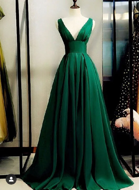 sweetheart neckline evening dress-V Neck Green Prom Dresses Floor Length