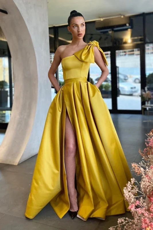 evening dress with jacket-Yellow One-Shoulder Prom Dress With Split and Pockets